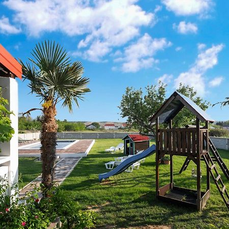 House Rose With Garden And Pool Villa Ljubac  Luaran gambar