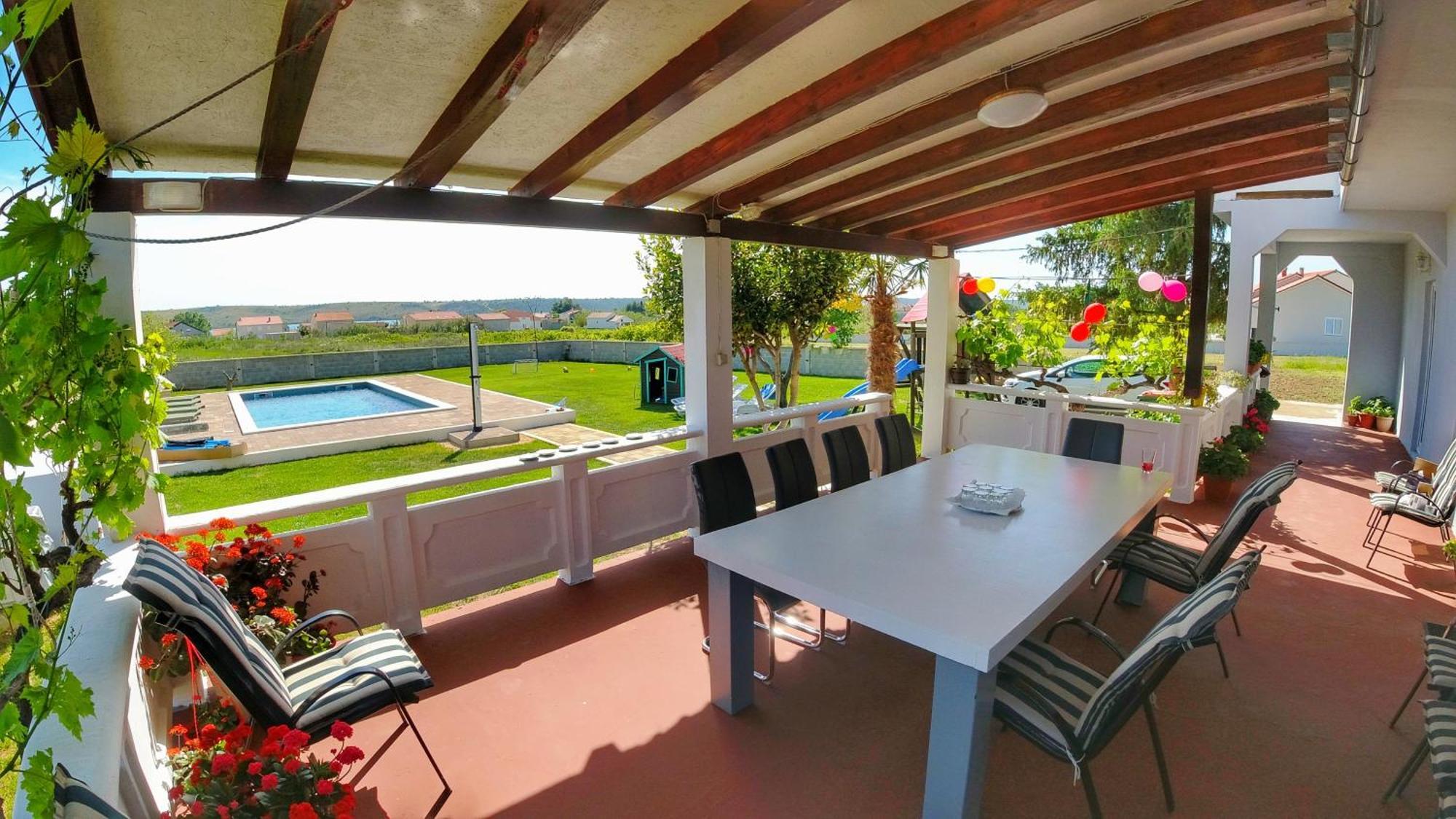 House Rose With Garden And Pool Villa Ljubac  Luaran gambar