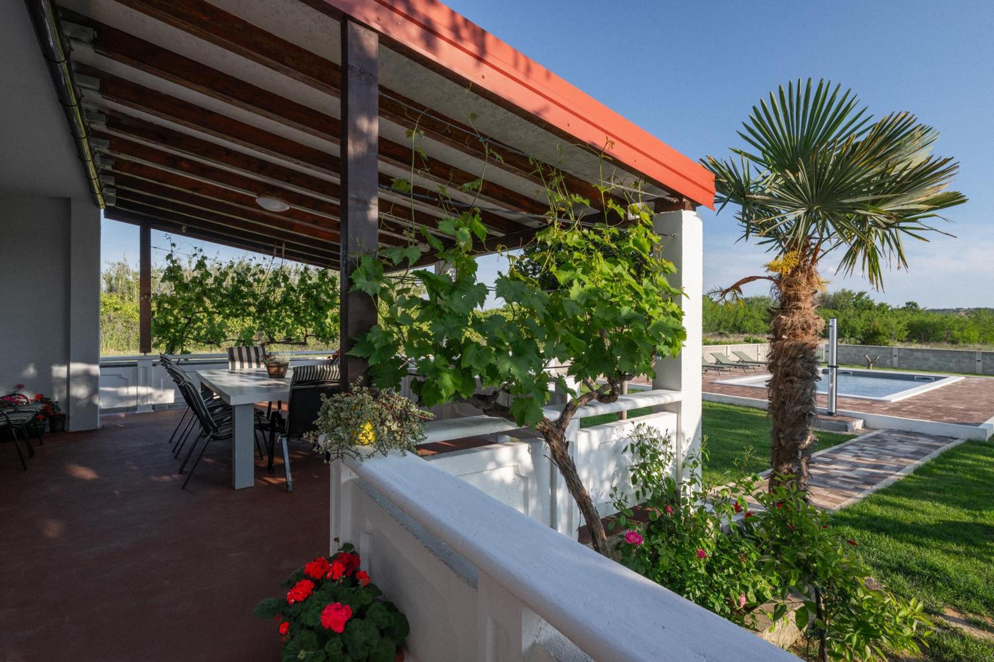 House Rose With Garden And Pool Villa Ljubac  Luaran gambar